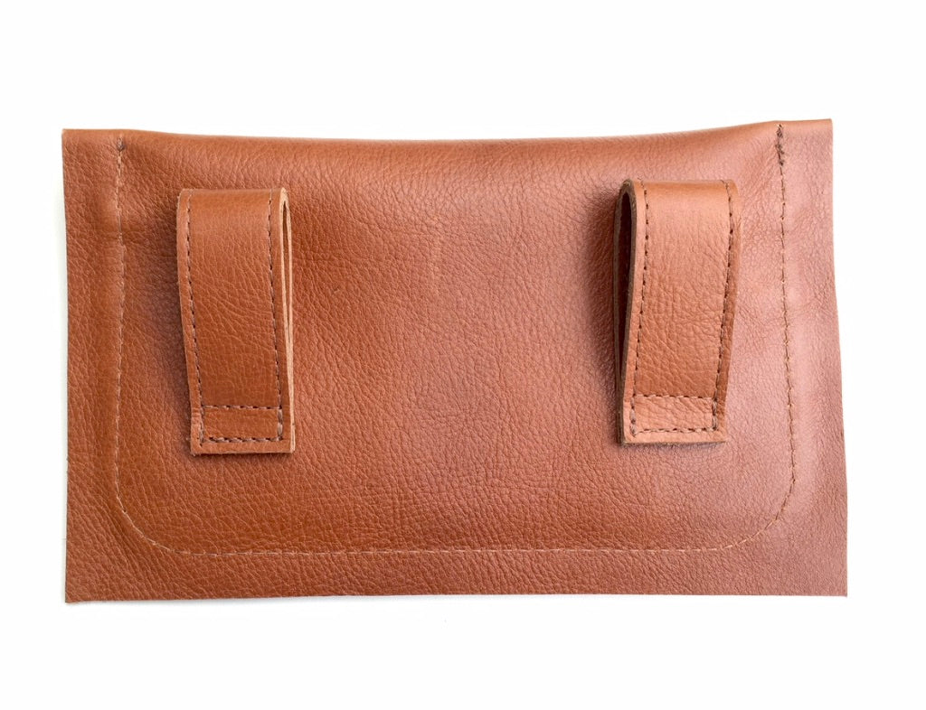 MARENGO CLUTCH | Red dun | Leather Waist Bag | Hip Bag | Equestrian Leather Pouch - AtelierCG™