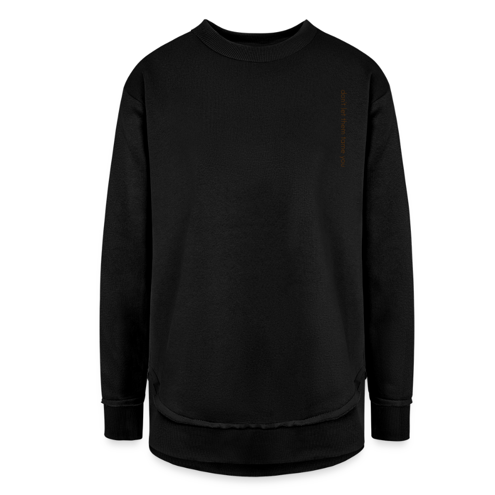 BARN BABES & CHAMPAGNE | Fleece Sweatshirt - black