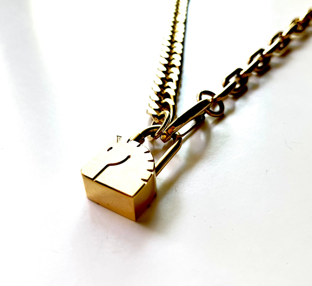 MAVERICK NECKLACE | gold