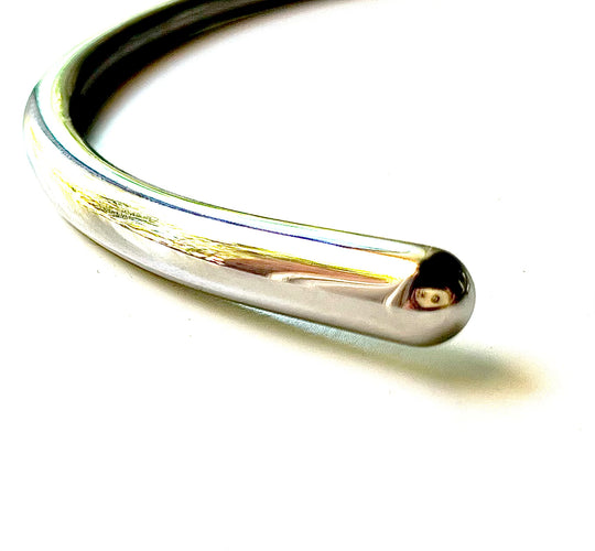 ARMANI CUFF CHOKER NECKLACE |silver