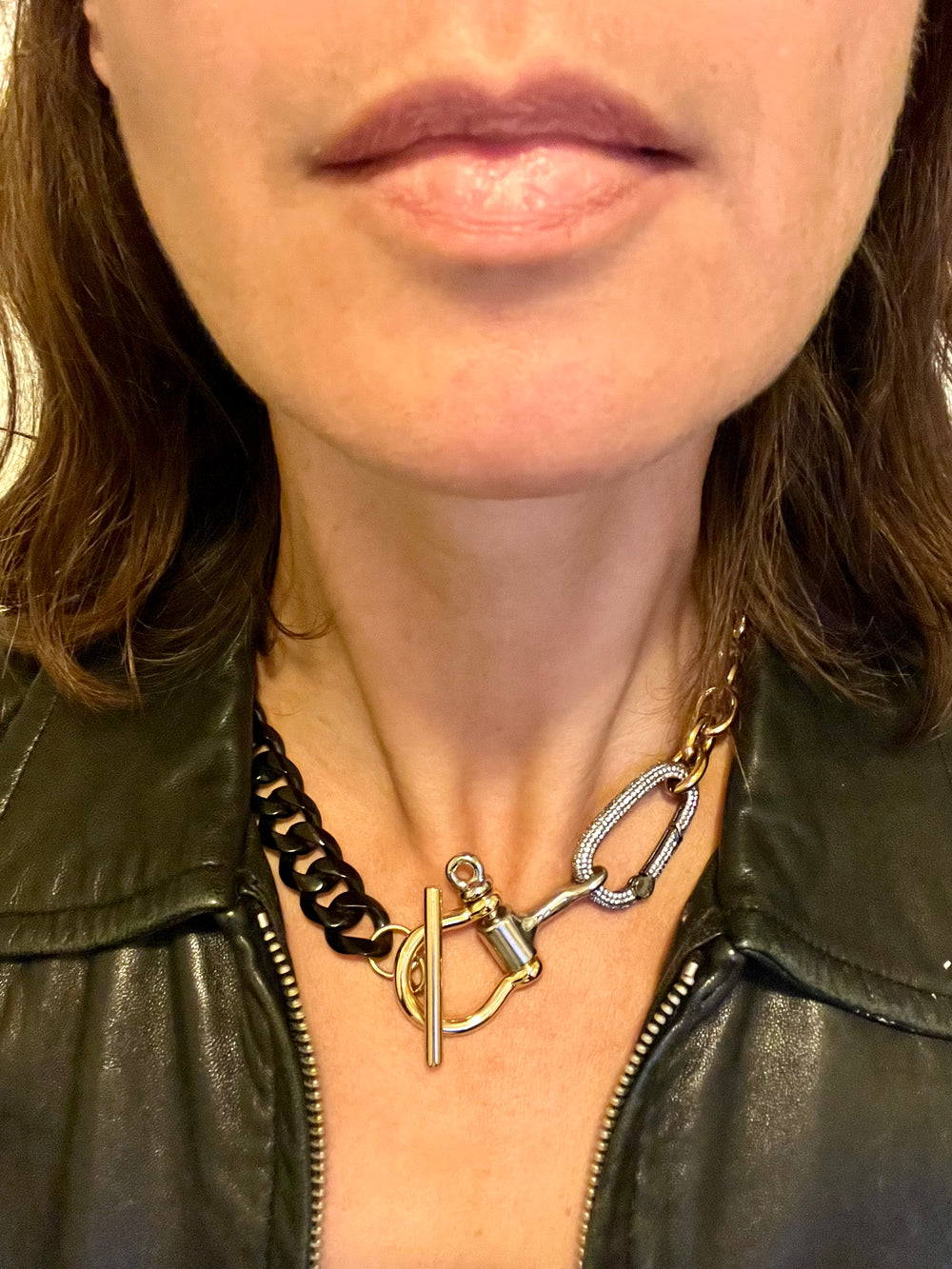 ARIES NECKLACE | black & gold