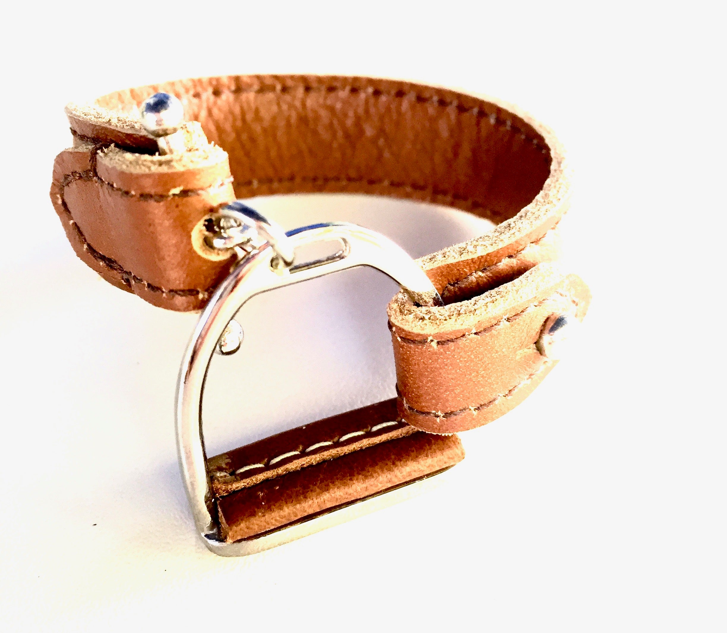 APOLLO  | RED DUN | Equestrian leather bracelet | Leather Wrap | Stirrup Leather Cuff - AtelierCG™