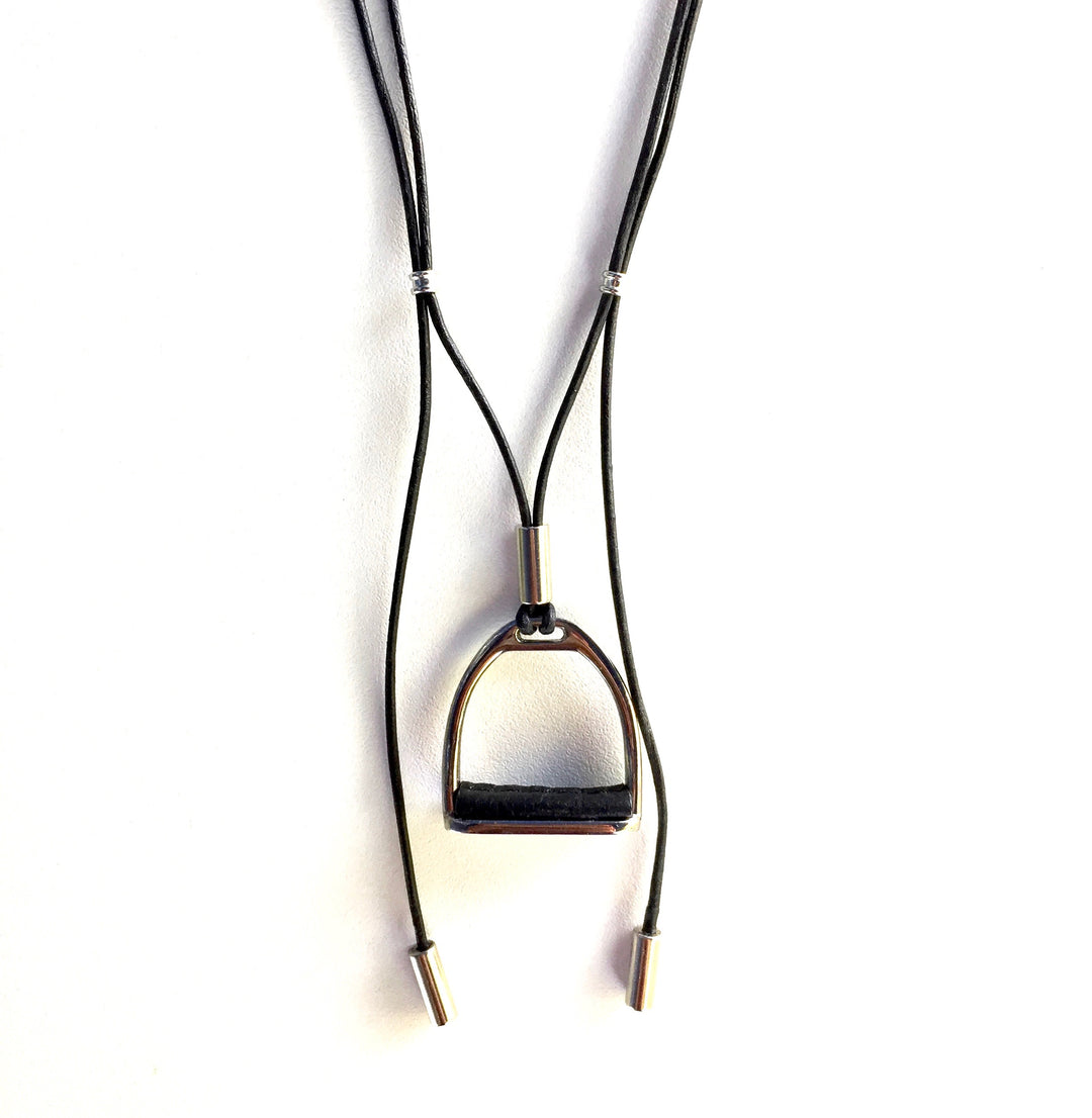 PRUSSIAN LEATHER NECKLACE  | BLACK | Equestrian Jewelry | Stirrup Necklace - AtelierCG™