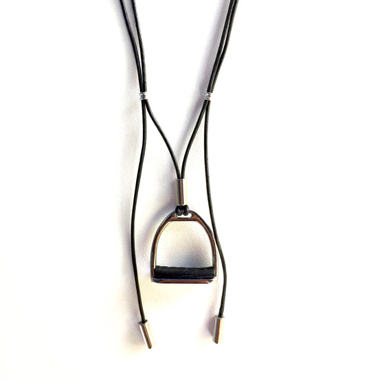 PRUSSIAN LEATHER NECKLACE  | BLACK | Equestrian Jewelry | Stirrup Necklace - AtelierCG™