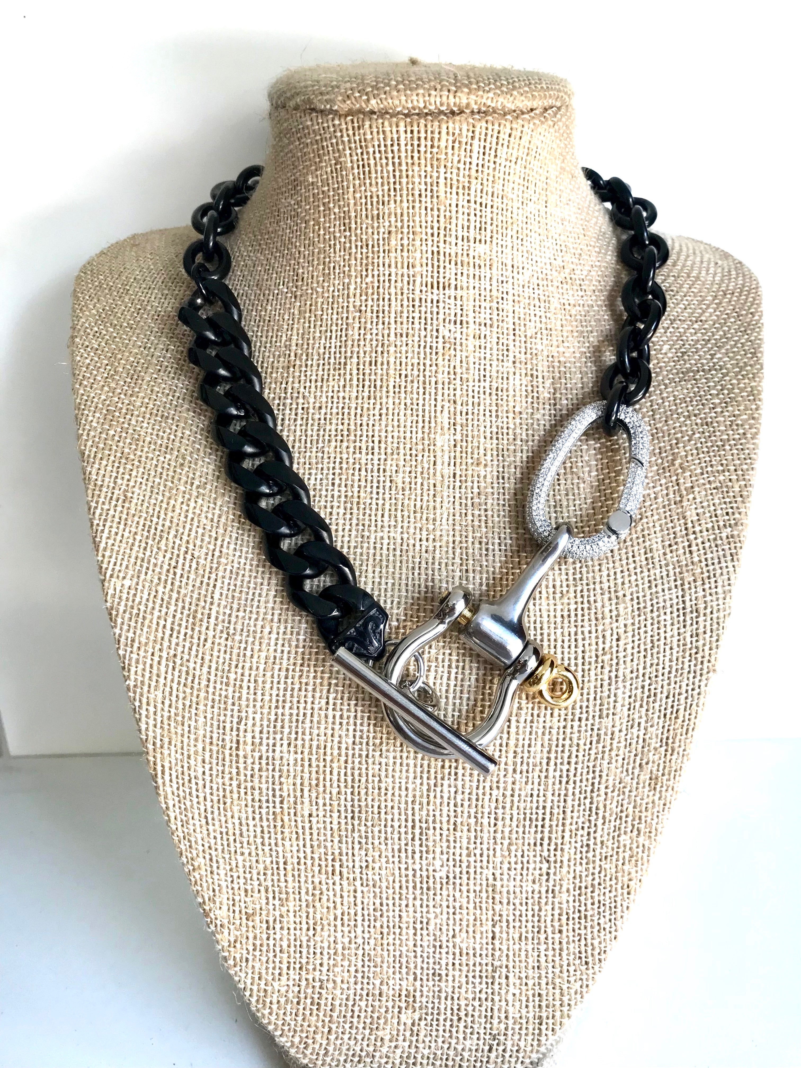 ARIES NECKLACE - BLACK 