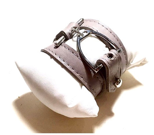 DAPPLE GREY STIRRUP LEATHER WRAP | Equestrian leather bracelet | Leather wrap | stirrup leather cuff | Equestrian jewelry - AtelierCG™